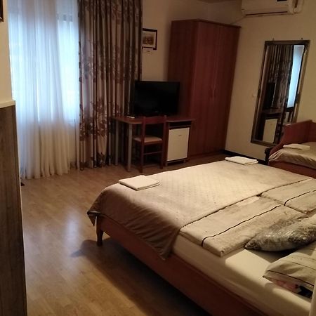 波斯托伊纳 卡佩里旅馆酒店 外观 照片